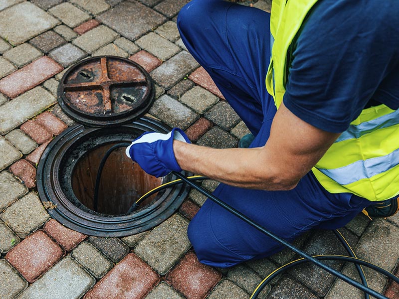 When Does Your Sewer Line Need to Be Cleaned?