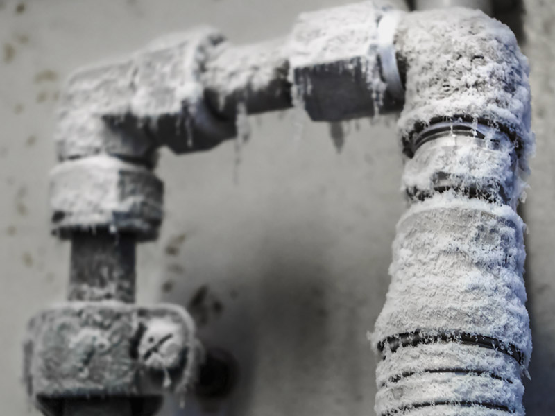 How Kennewick’s Freeze-Thaw Cycles Damage Plumbing and What to Do About It