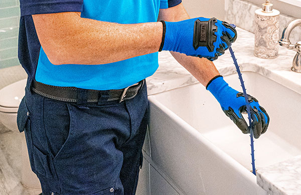 Z PLUMBERZ of Oakland County servicing tub drain