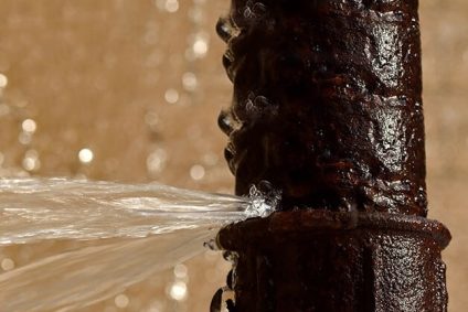 burst frozen pipes emergency
